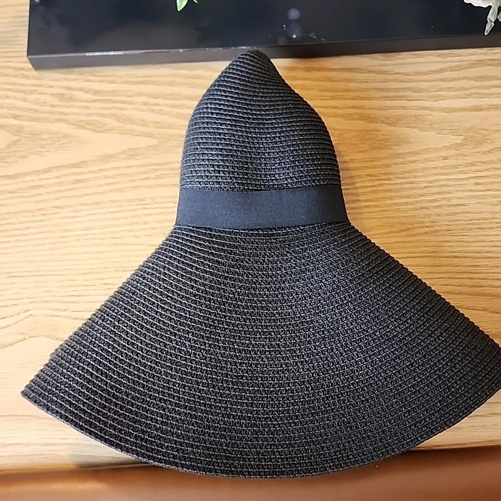 Black Wide-brim Sun Hat - Picture 4 of 5